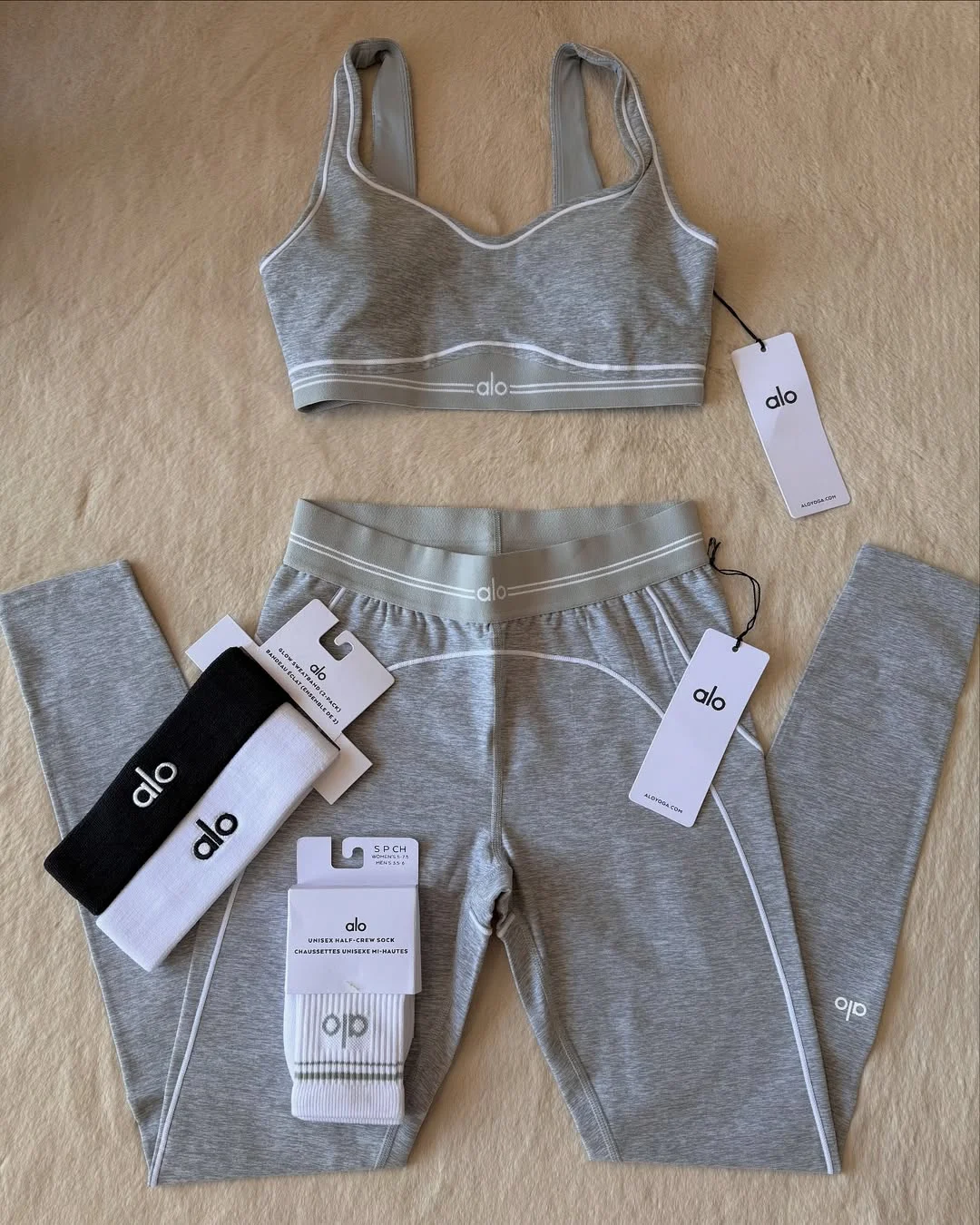 Alo Yoga Apparel Pallet (250 Pieces) - Image 2